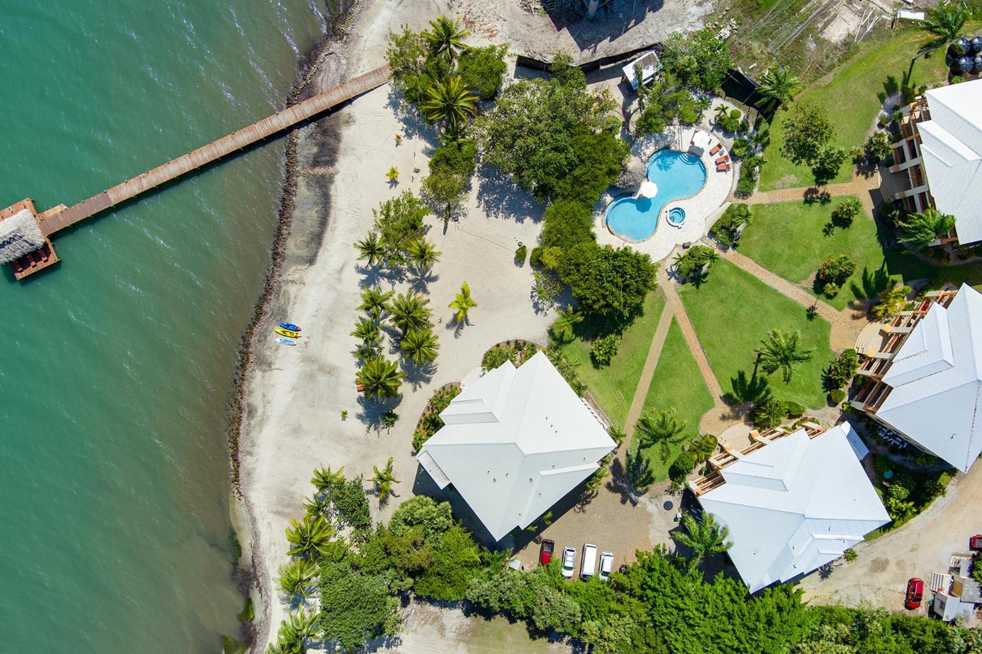 The Villas At Cocoplum Placencia Eksteriør bilde