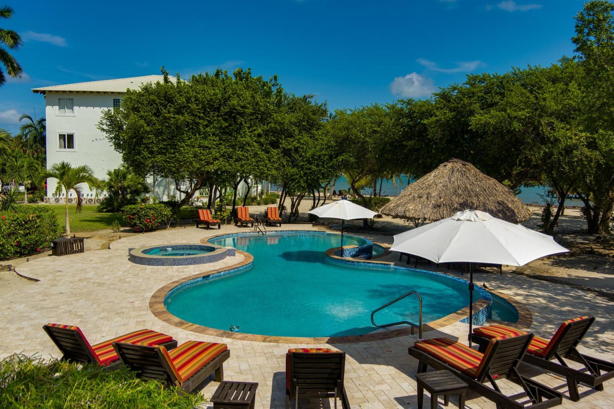 The Villas At Cocoplum Placencia Eksteriør bilde