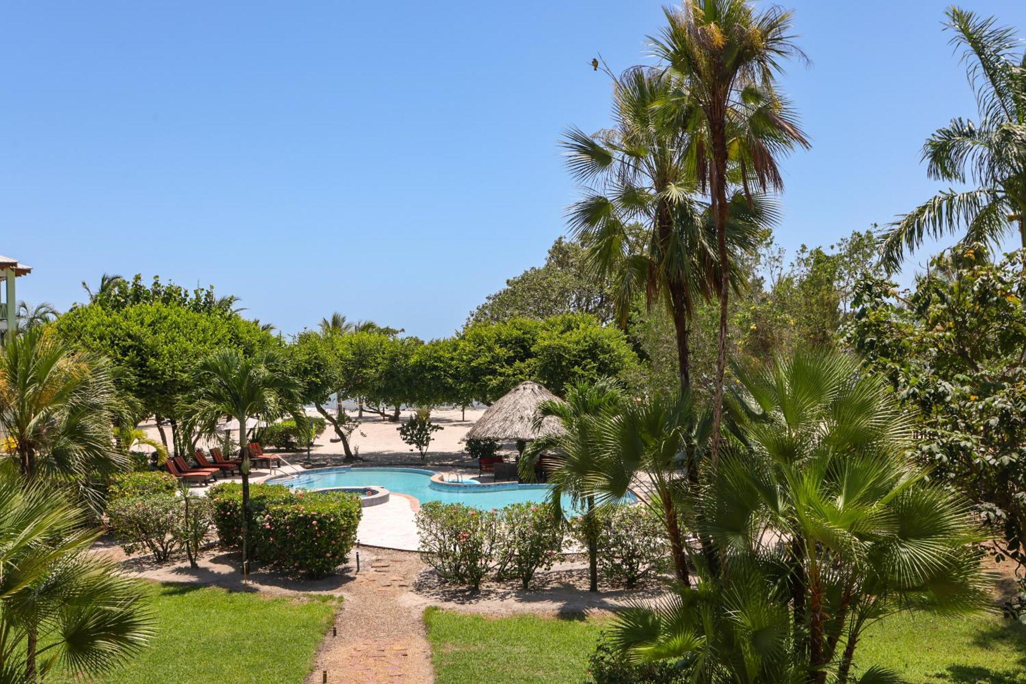 The Villas At Cocoplum Placencia Eksteriør bilde